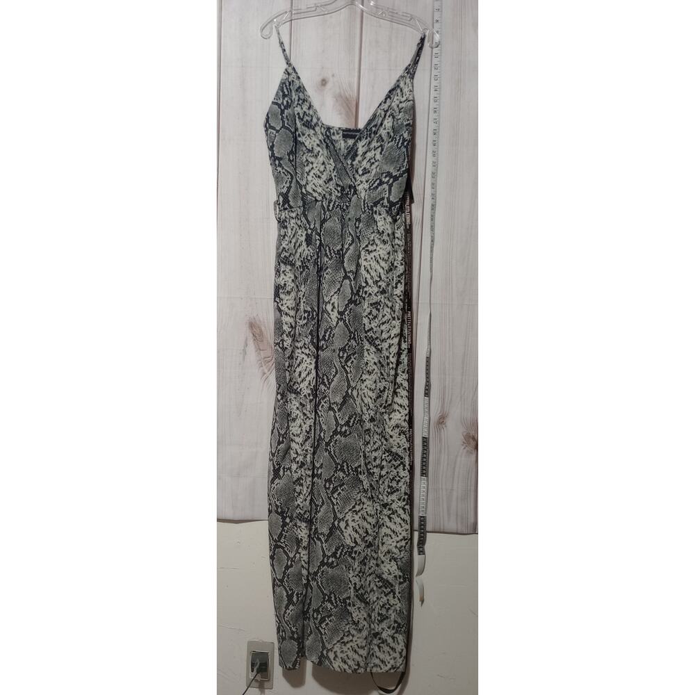 PrettyLittleThing Romper Womens‎ US 8 Gray Snake Print Sleeveless New